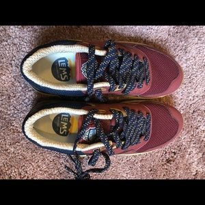 Lems women’s Trailhead 6 trail runners in Redwood